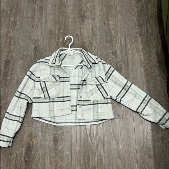 Vest - Picture 2 of 2